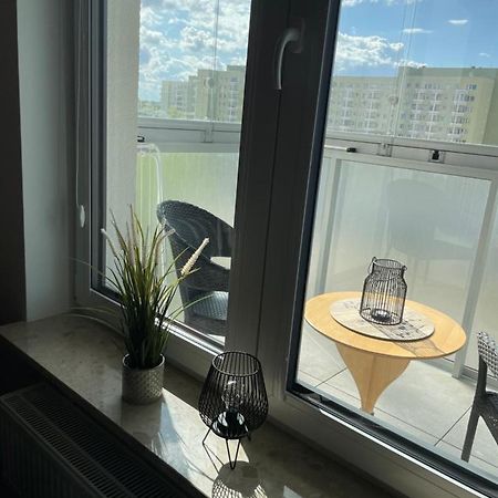 Apartament Metro Sluzew Варшава Екстериор снимка