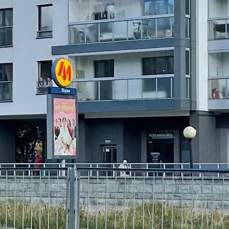 Apartament Metro Sluzew Варшава Екстериор снимка